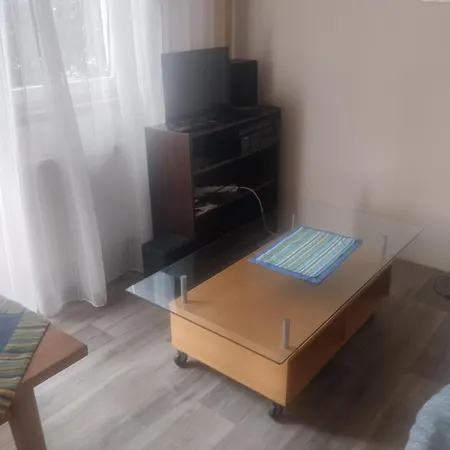 U Rodinného Domu Apartamento Hradec Králové